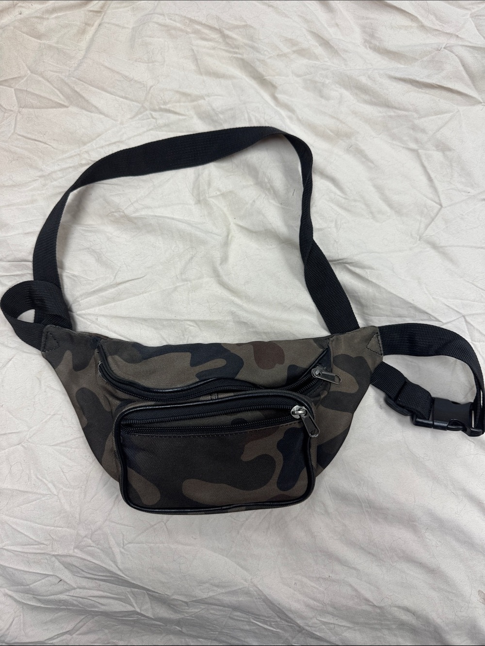Camouflage Waist Pack Fanny Pack - Women's Black/Brown Camo